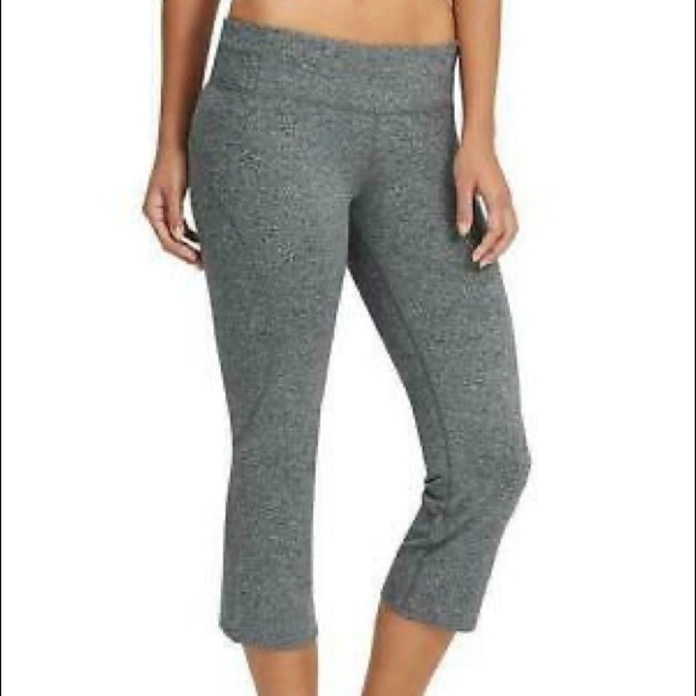 Athleta Work It Out Capri Pants